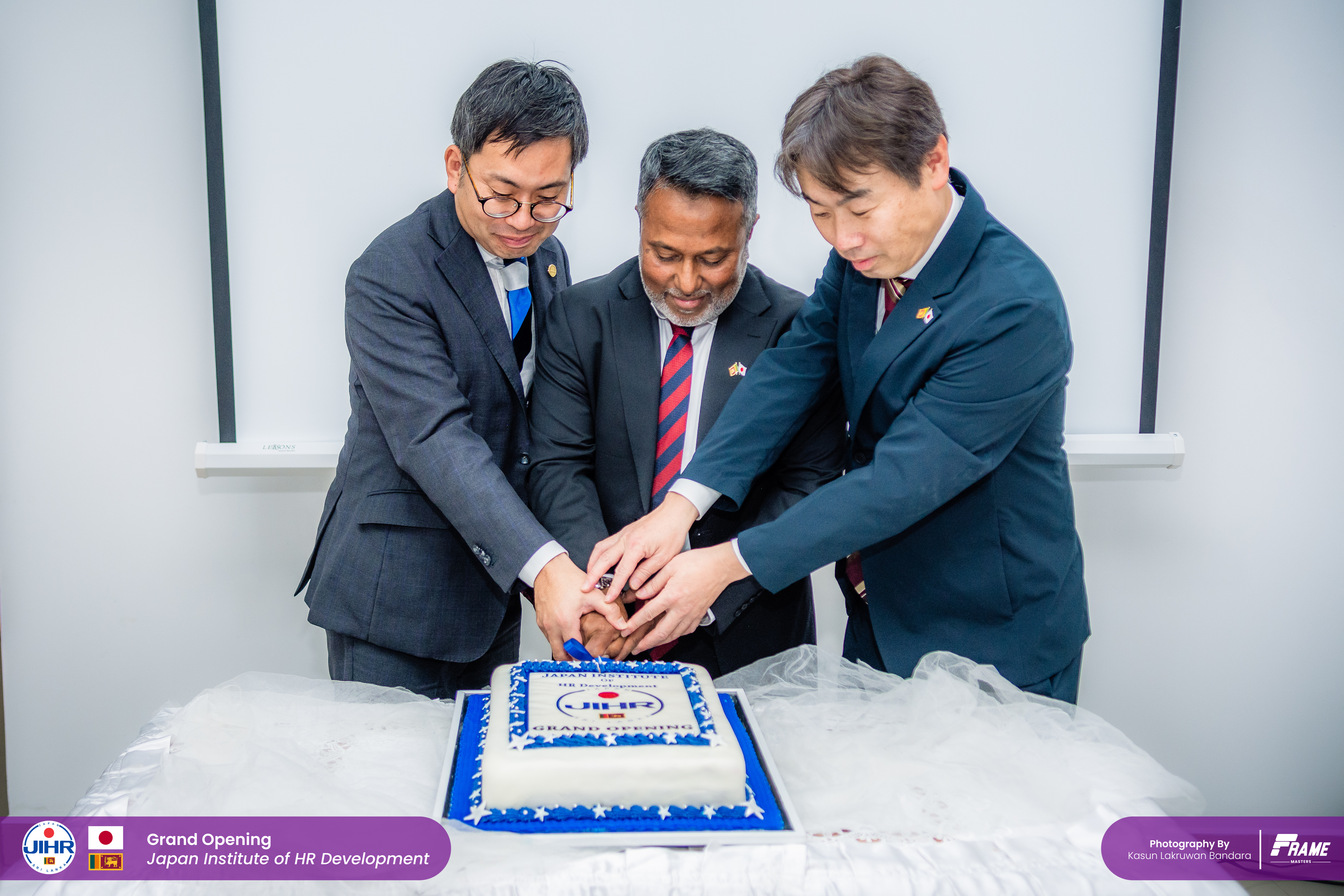 Opening Ceramoney